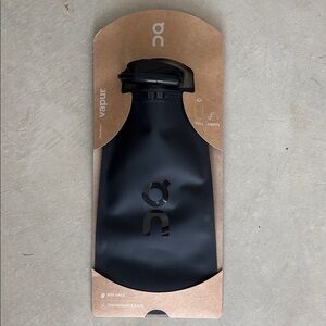 New ON Cloud Running x VAPUR Adventure Bottle Wide Mouth Anti Bottle 23 oz